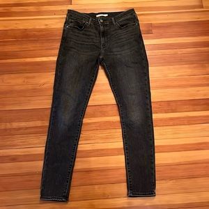 Levi’s 711 skinny